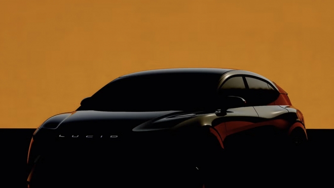 lucid suv