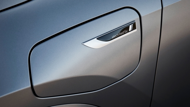BMW X1 PHEV 2