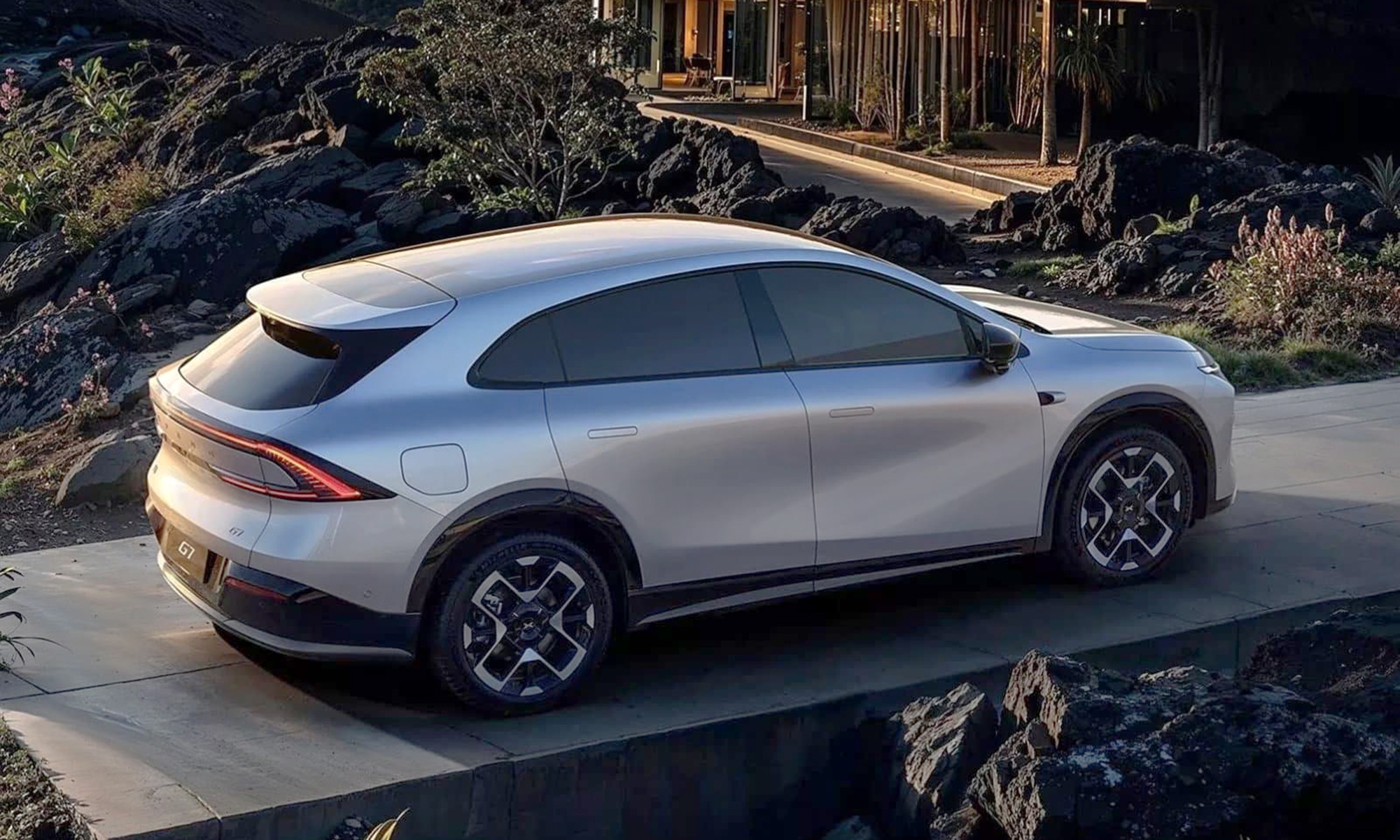 El Xpeng G7adelanta su llegada al mercado por 'culpa' del SUV eléctrico de moda.