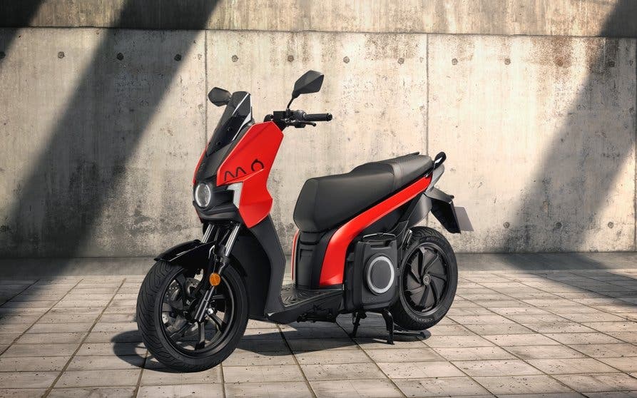  SEAT MÓ eScooter 125: la primera moto eléctrica de SEAT llega con 125 km de autonomía 