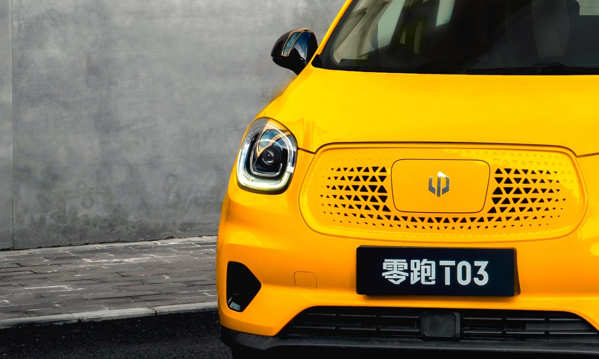 Este rival del BYD Dolphin Surf mejora su oferta comercial con un mayor descuento y, ahora, se puede adquirir desde sólo 10.700 euros.