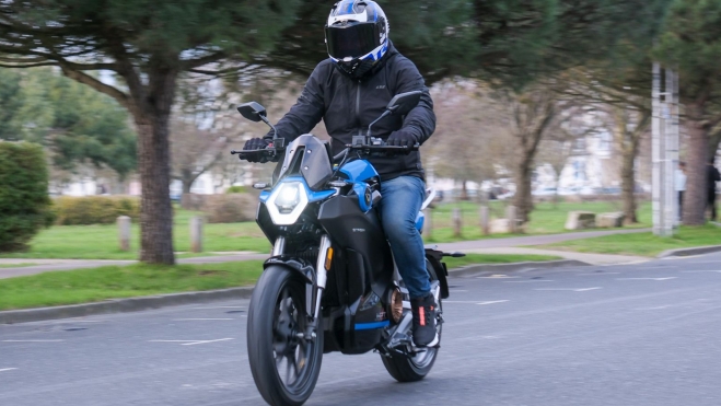 vmoto stash super soco