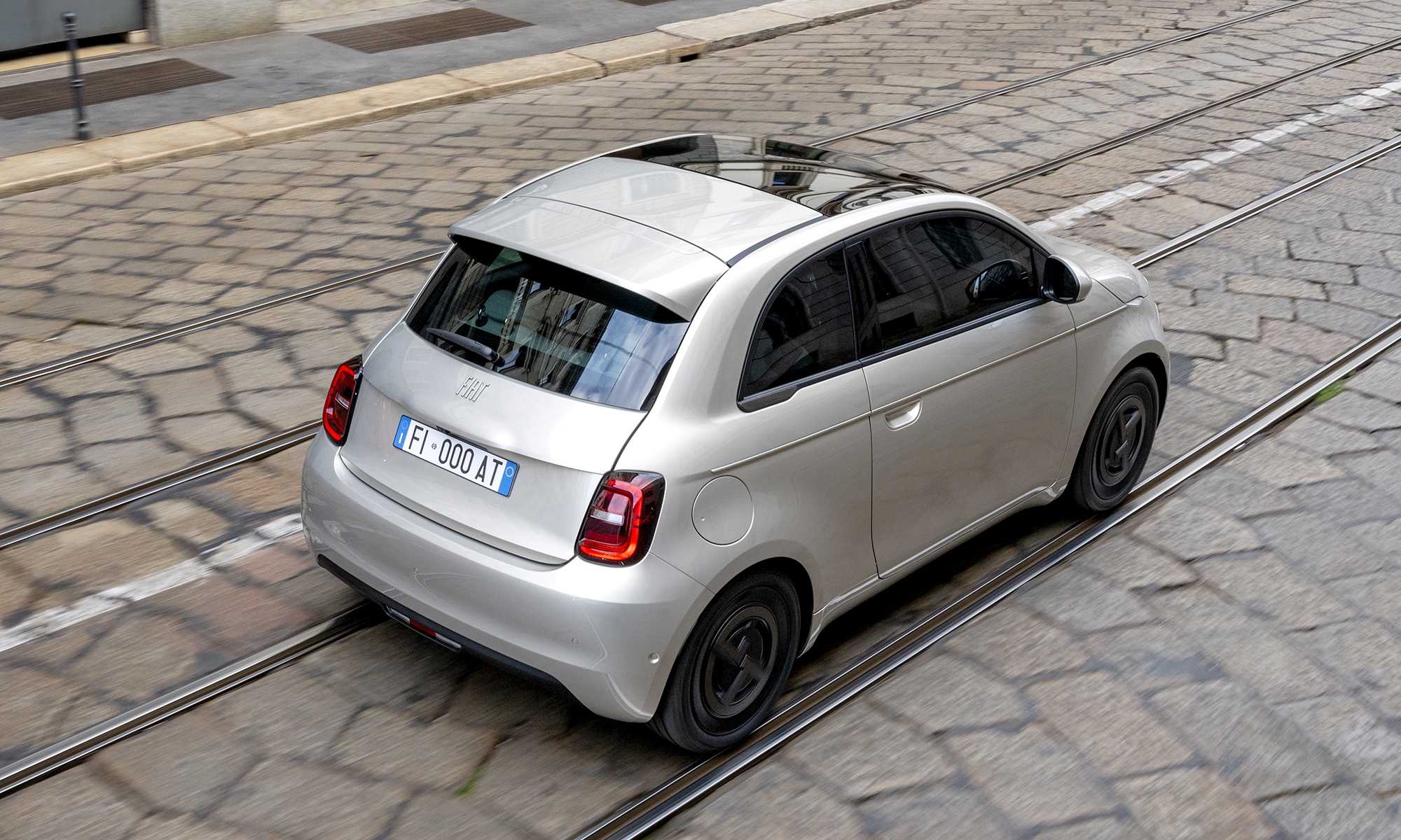 El FIAT 500e rebajará notablemente su precio de partida en 2027.