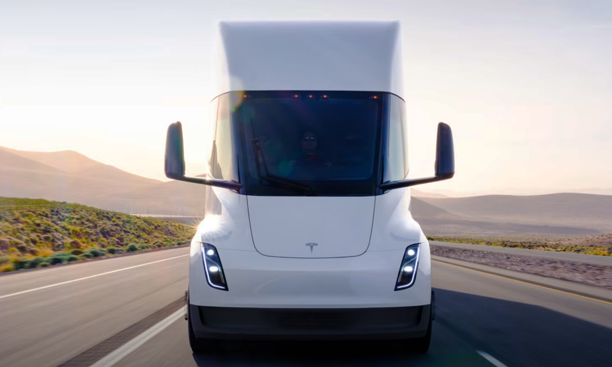 tesla semi autonomia
