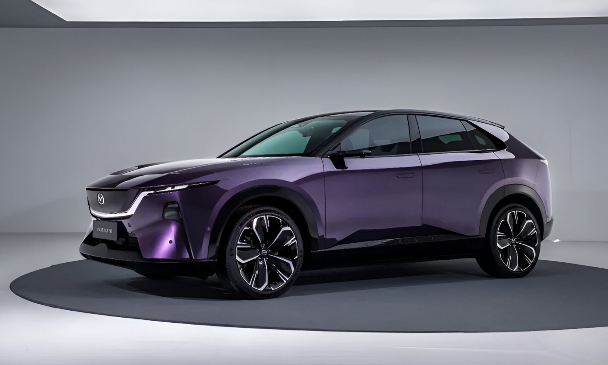 Mazda ha desatado la locura con sus dos primeros eléctricos hechos en China.