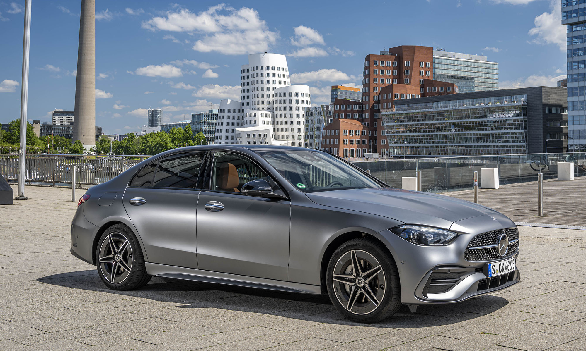 El Mercedes Clase C híbrido enchufable está disponible para comprar en España.