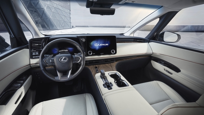 Lexus LM 4 Lexus LM 4