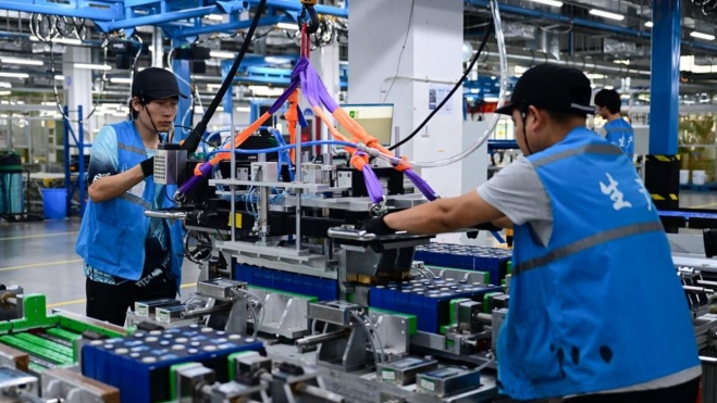Fábrica Coches Eléctricos China