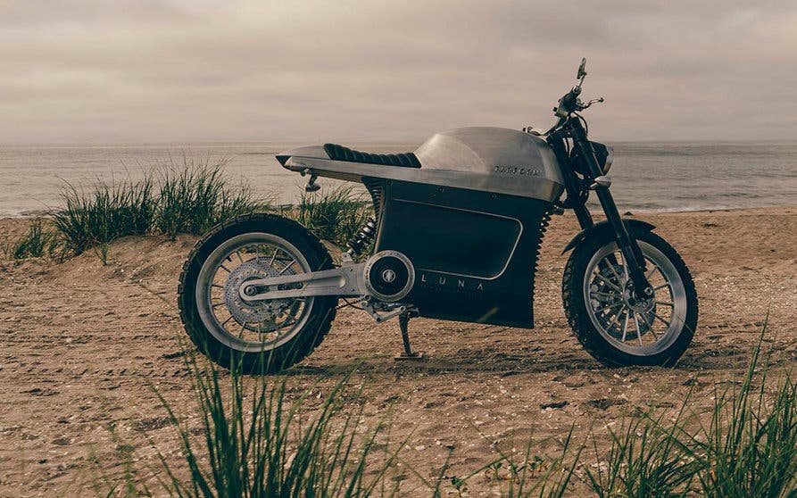  La motocicleta eléctrica Tarform Luna estará disponible antes de que finalice este año. 
