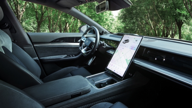 Neta S Interior