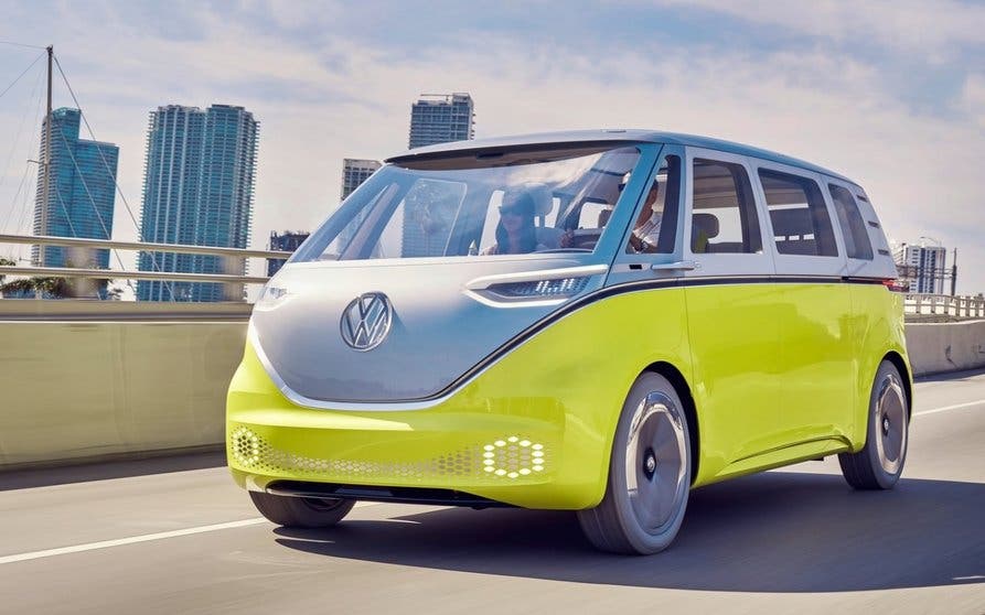  La Volkswagen ID.Buzz llegará en 2022 con versión de pasajeros y furgón 