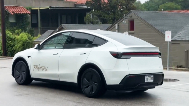 elon musk promesa robotaxi 1
