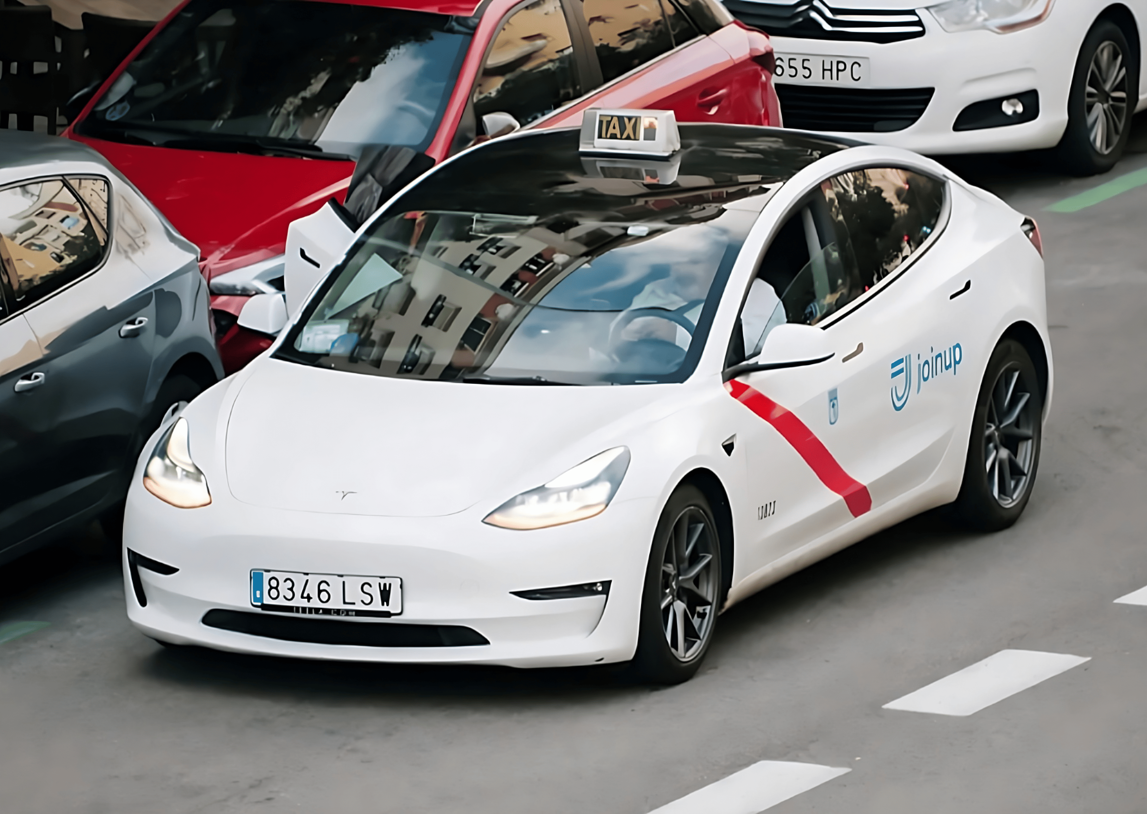 tesla model 3 taxi (1)