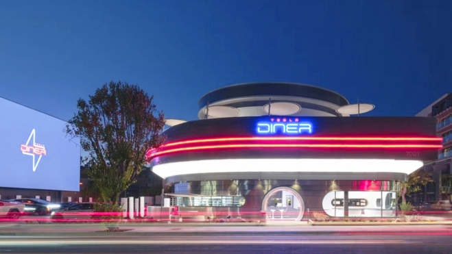 restaurante tesla elon musk 4