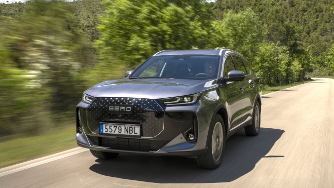 EBRO s700 PHEV Más de 1.200 km de autonomía para este SUV híbrido hecho en España (33)