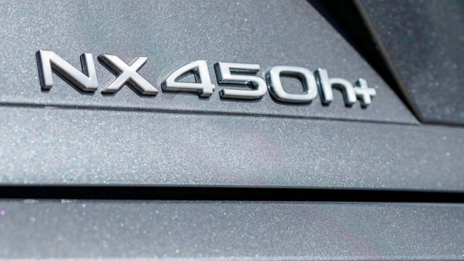 nombre coches electricos hibridos enchufables lexus 2