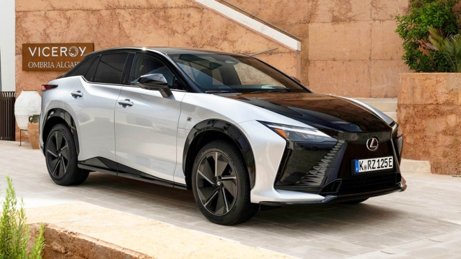 nombre coches electricos hibridos enchufables lexus 3