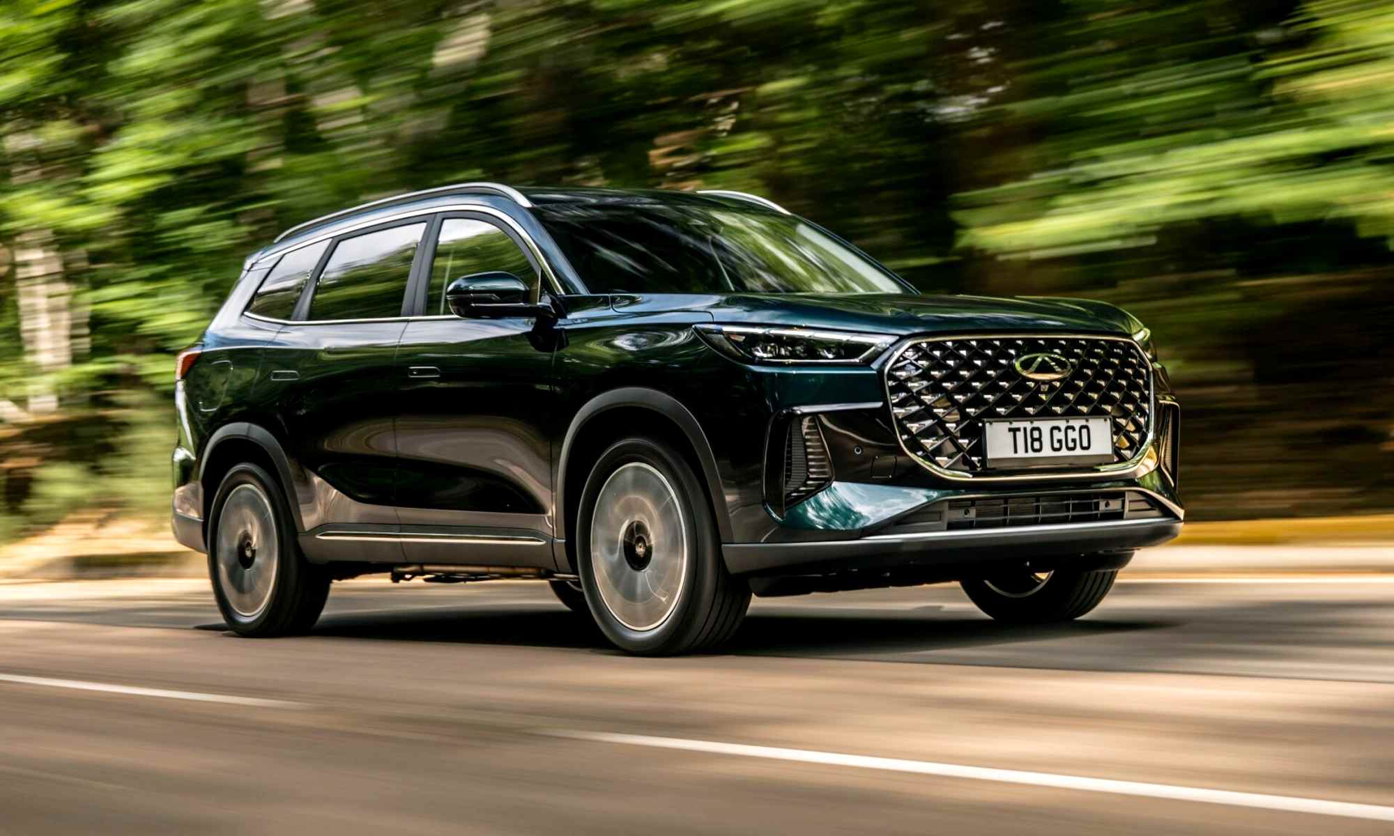 CHERY TIGGO 8