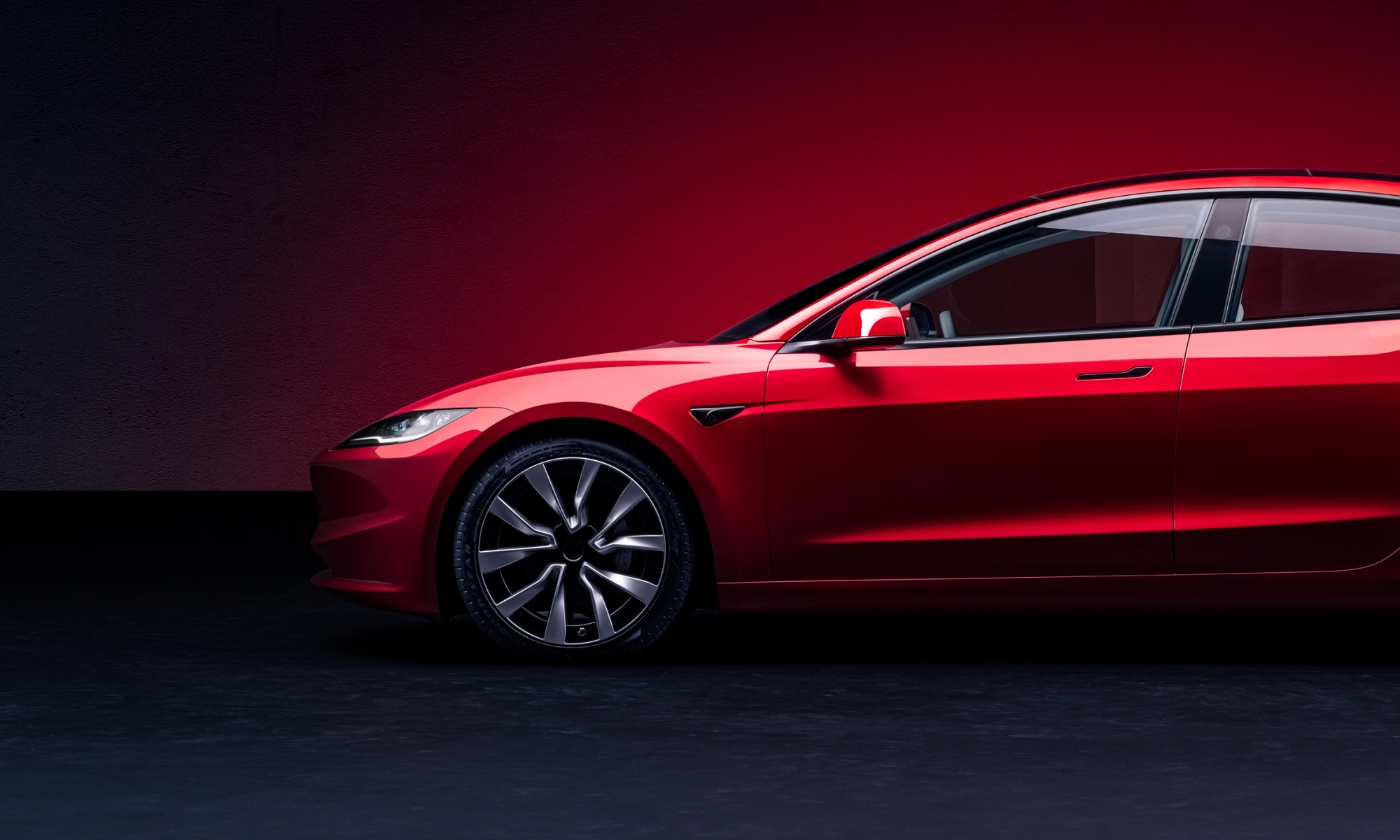El Model 3 gana más autonomía gracias a una batería de mayor capacidad.
