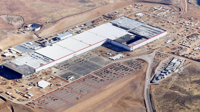 gigafactoria tesla valencia elon musk donald trump dana 3 gigafactoria tesla valencia elon musk donald trump dana 3