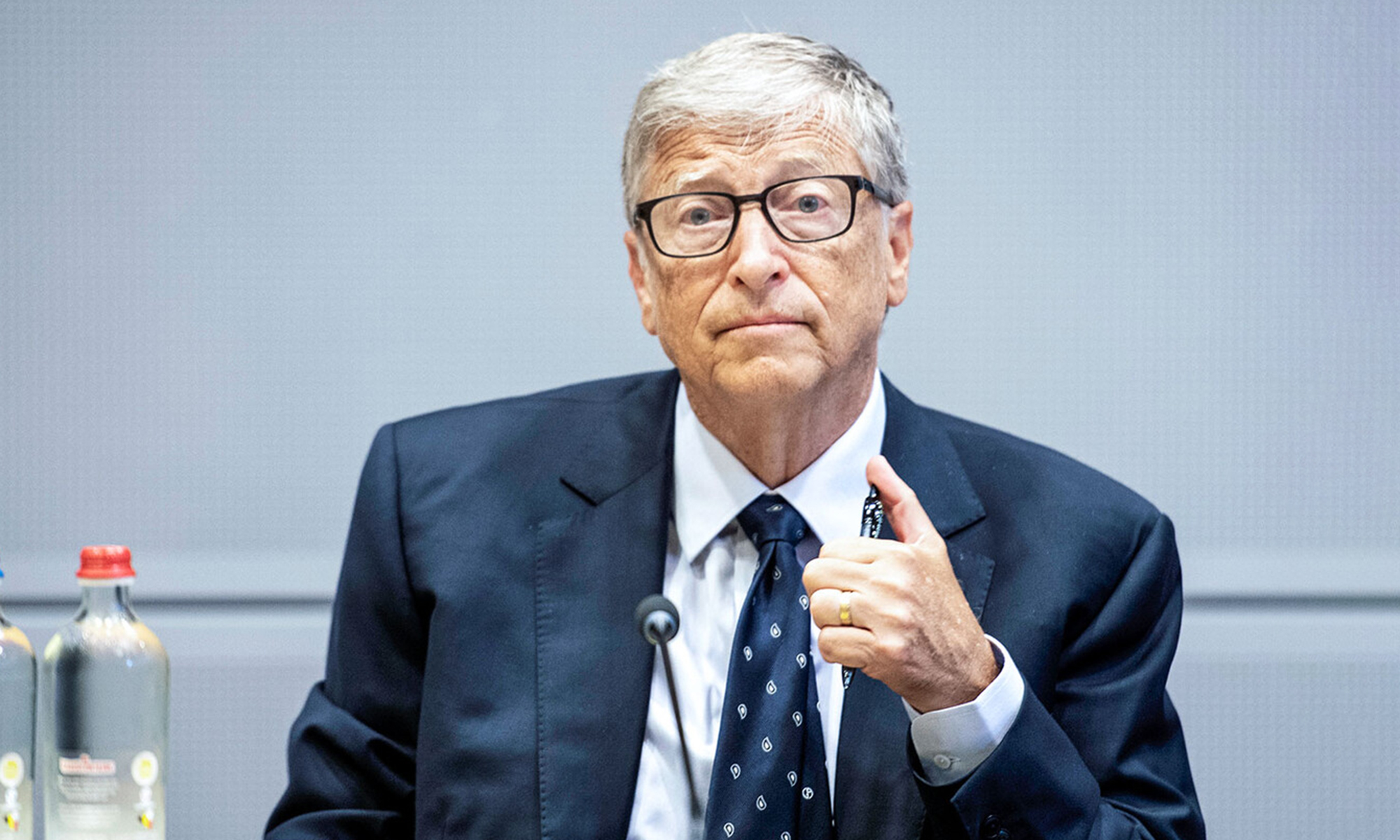 Bill Gates no cree en la viabilidad de los camiones eléctricos.
