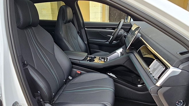 BYD SEAL U DM i 1.125 km autonomia SUV hibrido enchufable barato (16) BYD SEAL U DM i 1.125 km autonomia SUV hibrido enchufable barato (16)