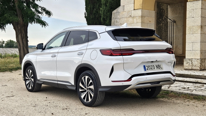 BYD SEAL U DM i 1.125 km autonomia SUV hibrido enchufable barato (12) BYD SEAL U DM i 1.125 km autonomia SUV hibrido enchufable barato (12)