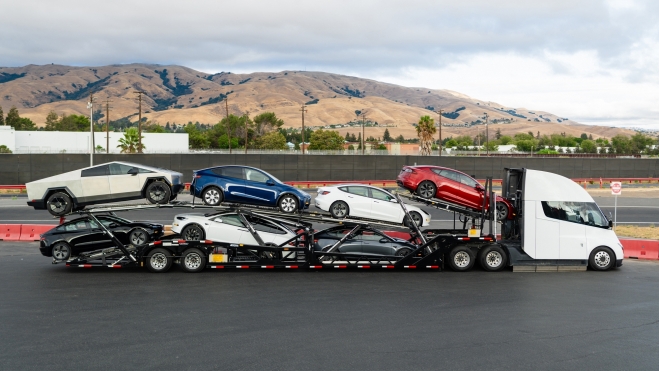 Tesla Semi Lateral Tesla Semi Lateral