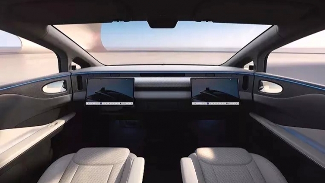 Tensor Robocar interior apenas un año comprar primer coche autonomo privado del mundo