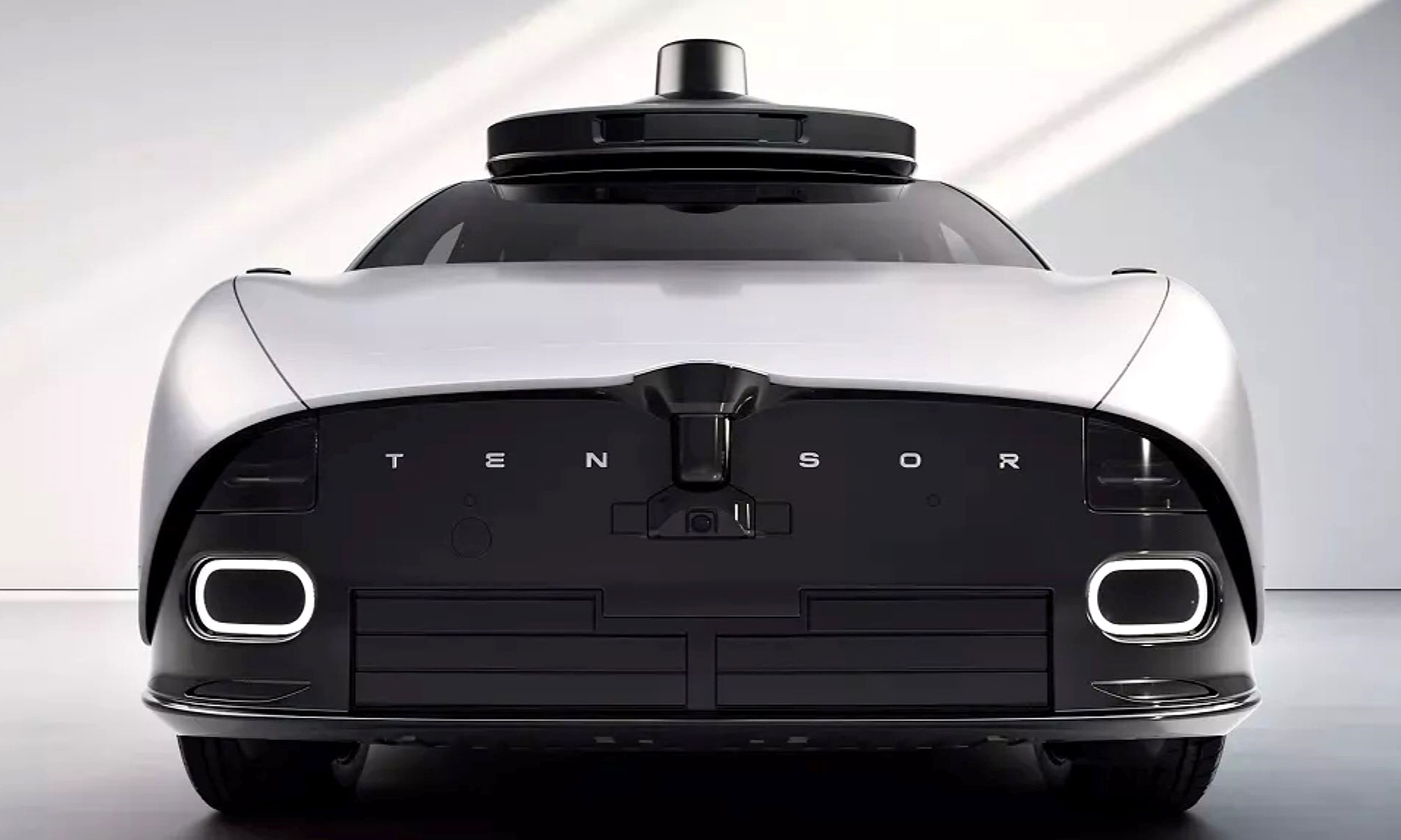 El primer coche autónomo privado del mundo, el Tensor Robocar, deberia ponerse a la venta en 2026 en Europa, Estados Unidos y Oriente Medio.
