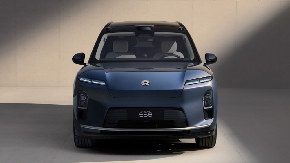 NIO ES8 Frontal