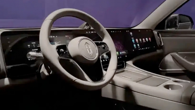 Aito M8 Interior