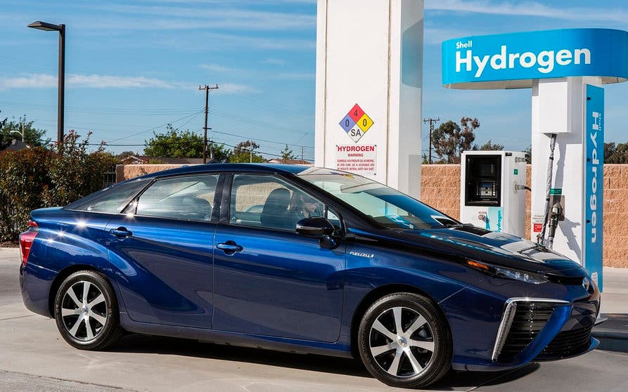  Toyota Mirai. 