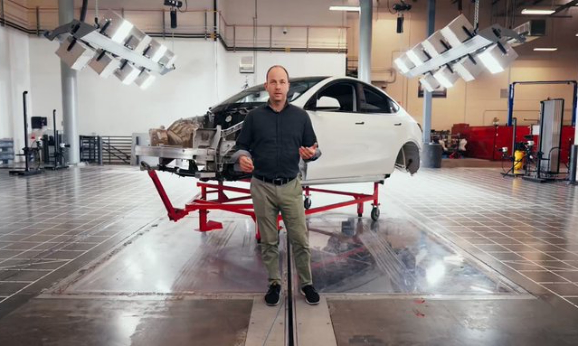 Lars Moravy es el vicepresidente de ingeniería de Tesla.