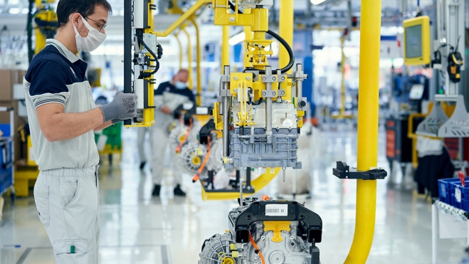 ugt fica defiende fabricanes coches normativa emisiones 3