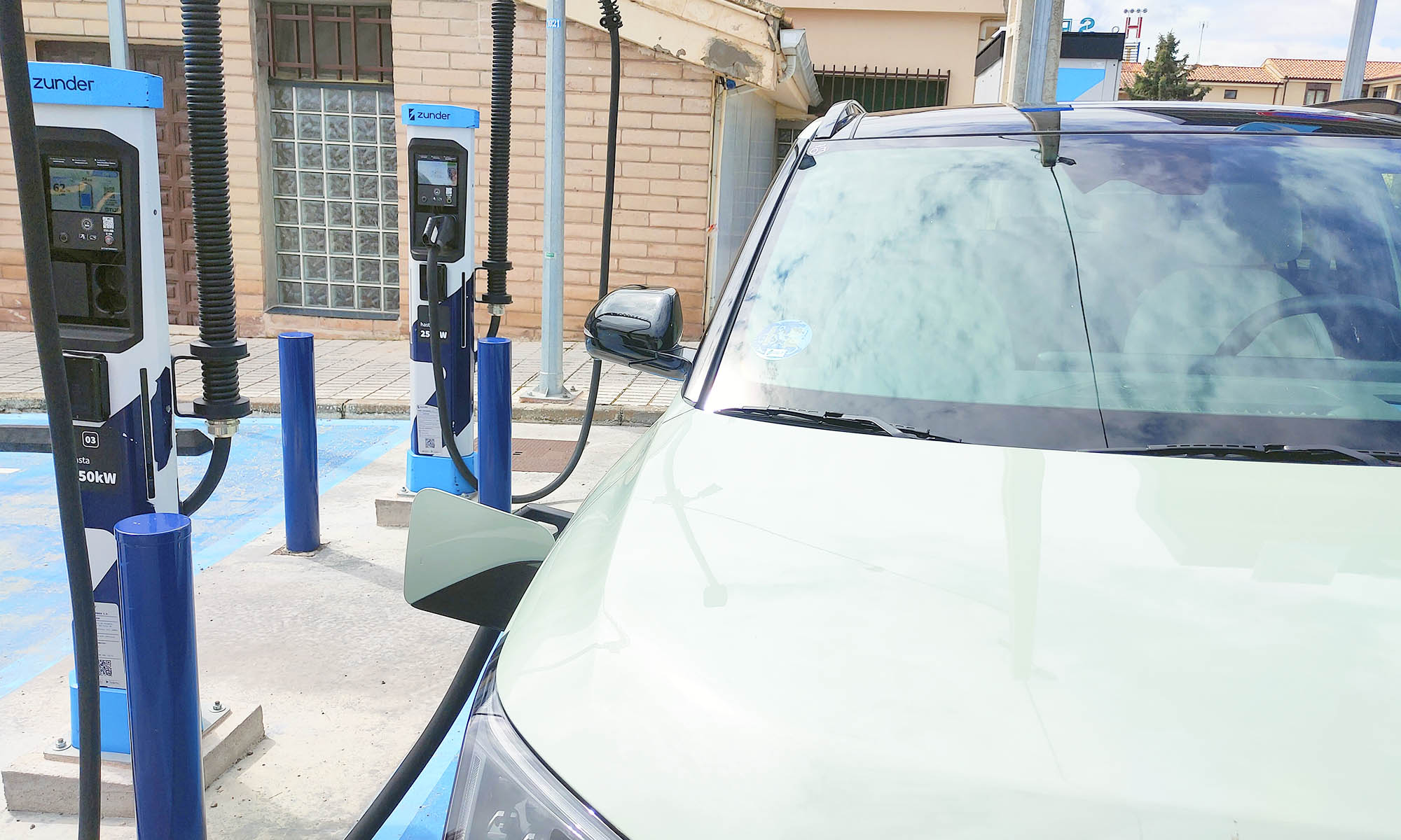 kia ev3 experiencia kia recarga ultrarrapida kia charge 4 kia ev3 experiencia kia recarga ultrarrapida kia charge 4