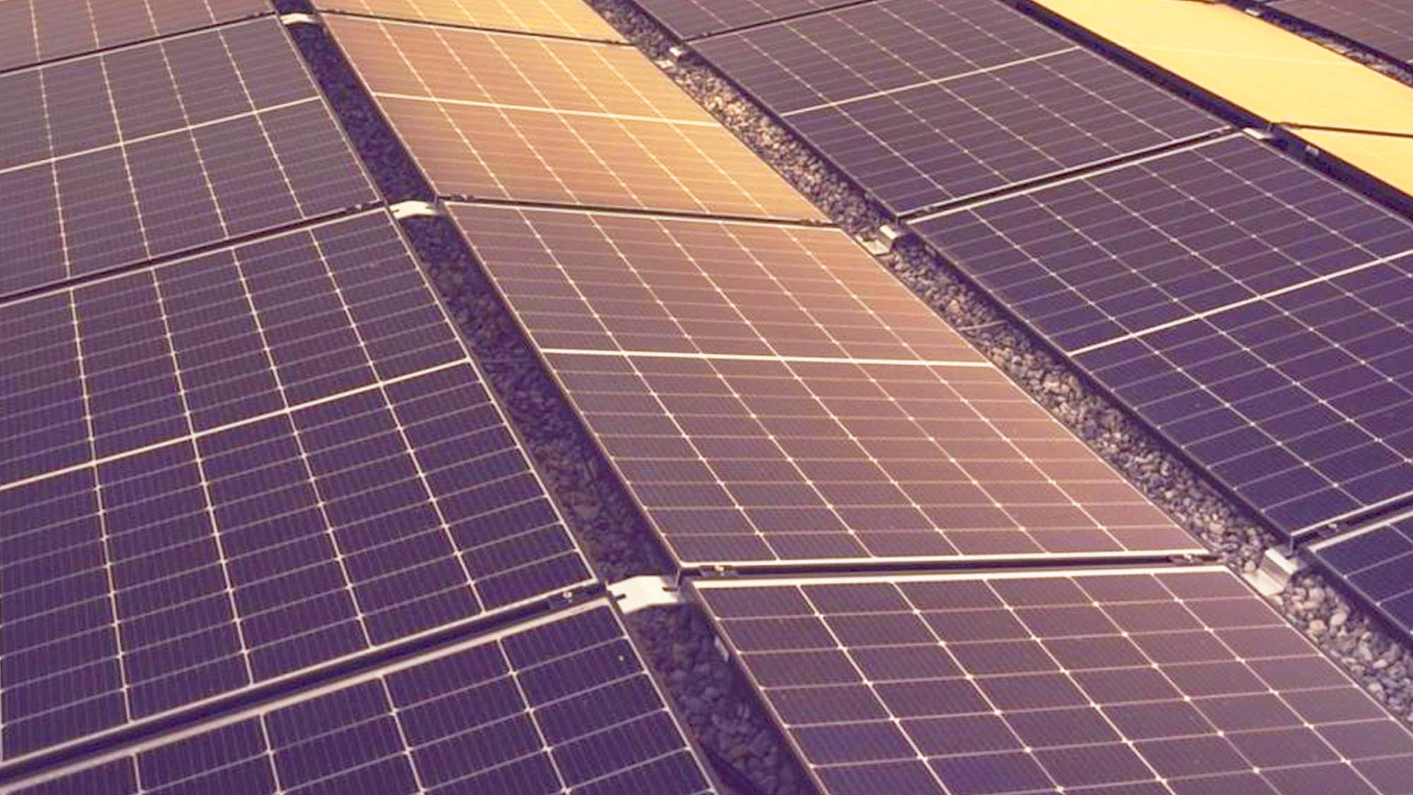 Desde Murcia llega el eBooster, un sistema innovador que promete aumentar hasta en un 40% la eficiencia de los paneles solares – Híbridos y Eléctricos