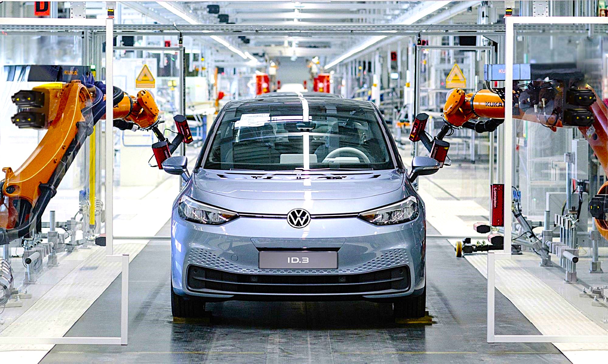 El Grupo Volkswagen y Amazon han renovado un acuerdo que permite al segundo fabricante mundial ahorrar 1.000.000.000 € en sus fábricas.