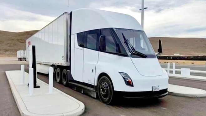 tesla semi criticas camioneros 2 tesla semi criticas camioneros 2