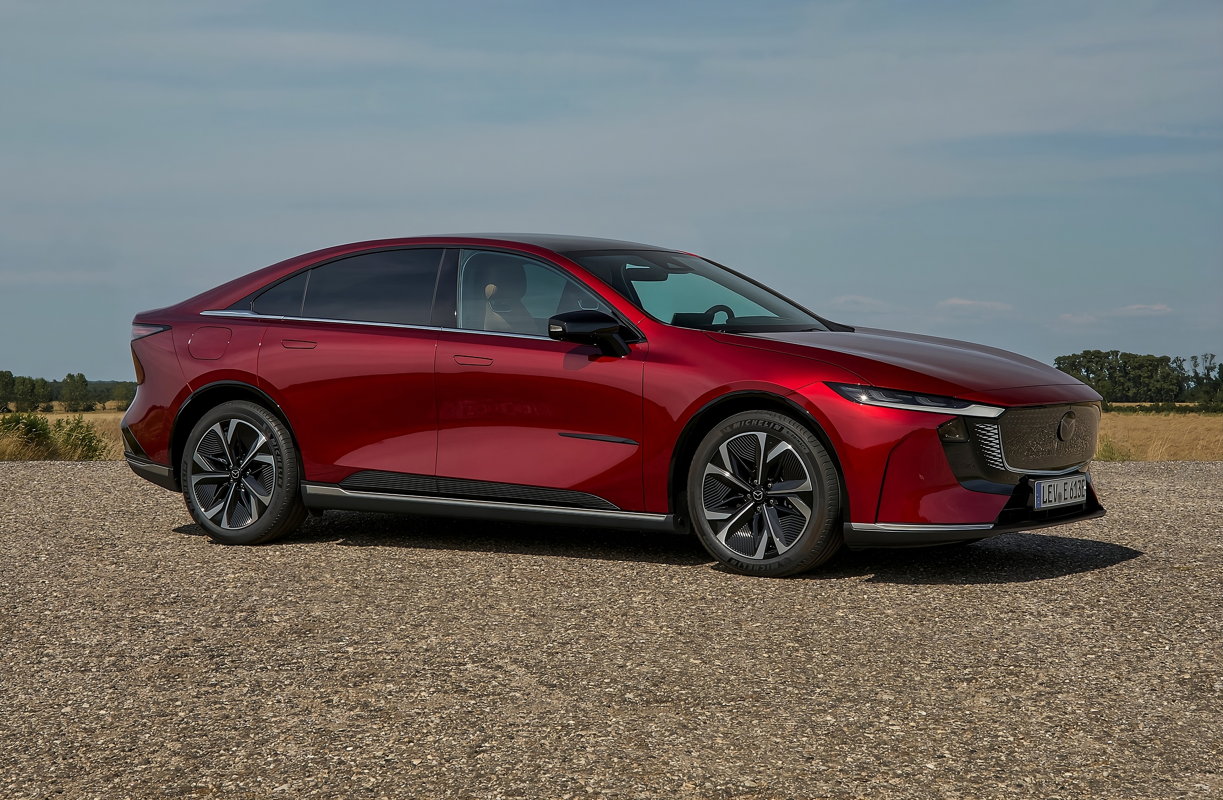 Mazda6e