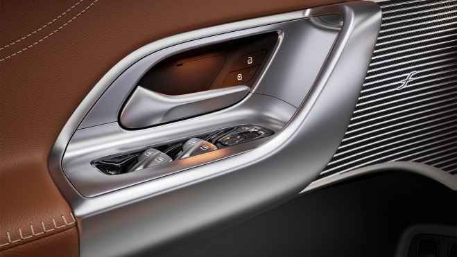 meceders benz glc electrico interior 2