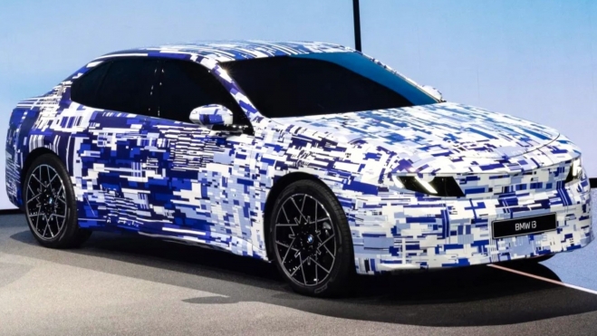 El CEO de BMW anunció que el BMW i3, la versión eléctrica del Serie 3, verá la luz en 2026: será un durísimo rival para el Tesla Model 3.