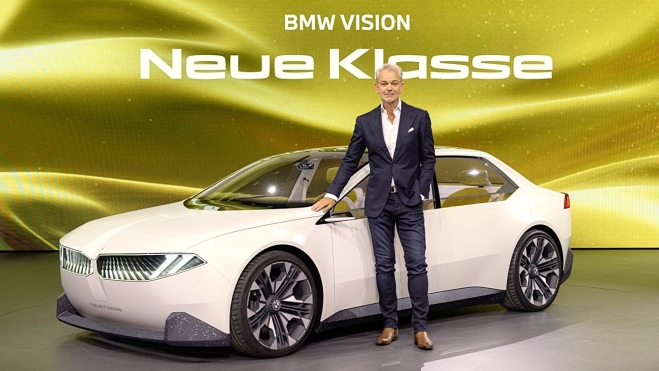 Adrian Van Hooydonk bmw vision neue klasse 40 nuevos modelos plan futuro CEO BMW Adrian Van Hooydonk bmw vision neue klasse 40 nuevos modelos plan futuro CEO BMW