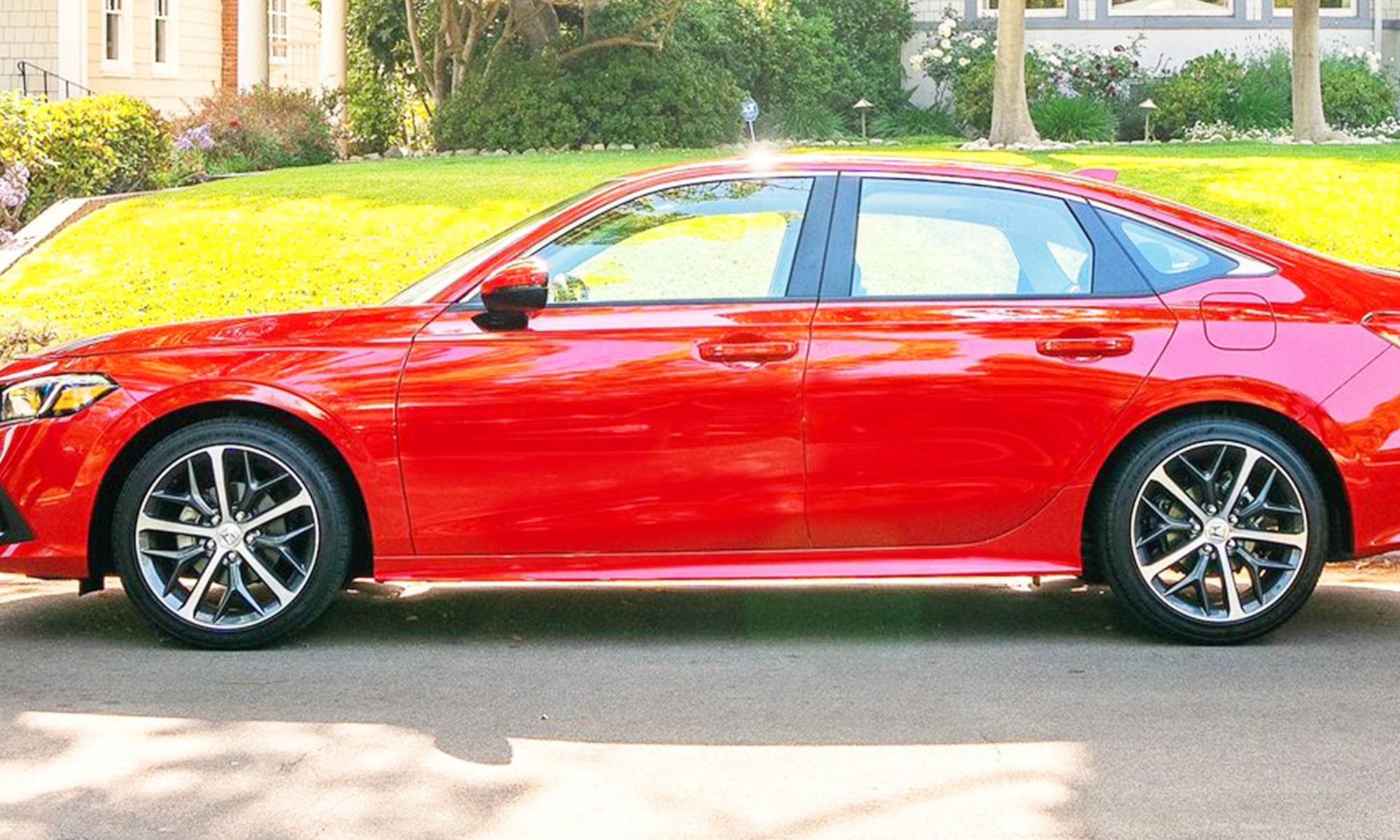 Honda Civic hibrido vs toyota corolla 1