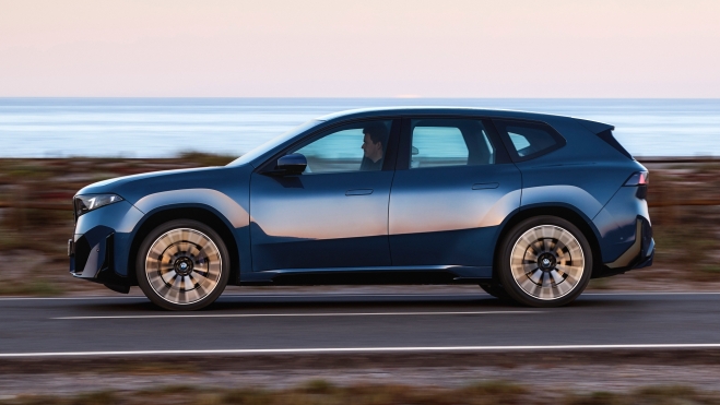 BMW iX3 2026 Lateral