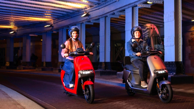 Segway eScooter E110S Hero picture Segway eScooter E110S Hero picture