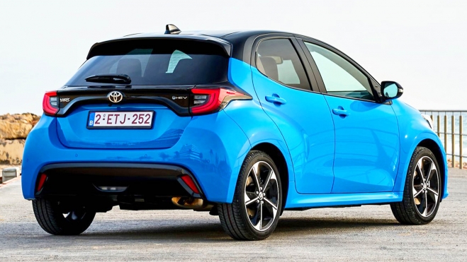 mazda 2 toyota yaris coches hibridos urbanos 4 mazda 2 toyota yaris coches hibridos urbanos 4