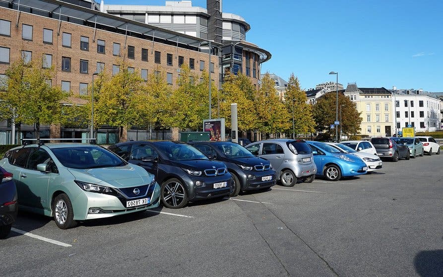  Noruega es el país más concienciado con el coche eléctrico. 