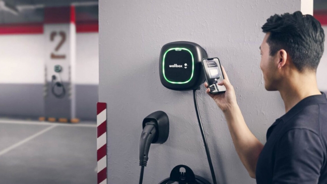 administrdora fincas instalar punto recarga coches electricos 