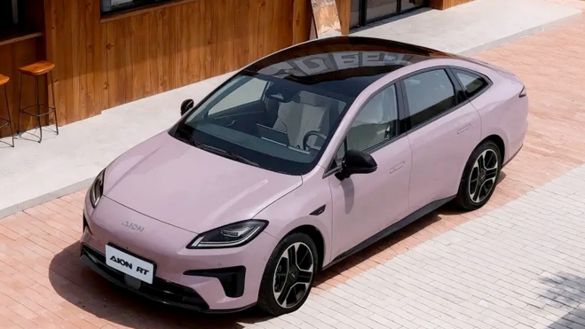 GAC Aion RT Delantera
